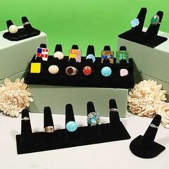 RING FINGER DISPLAYS