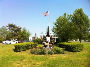About Commack and Fetpak