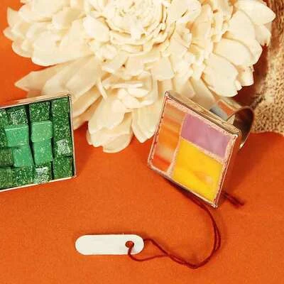 Jewelry Tags- w/Magenta Rayon String- 1/4" x 11/16"- 1,000/Box