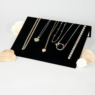 Bracelet/Watch Extra Wide Ramp- 8" x 10 1/4" x 2 1/4"H