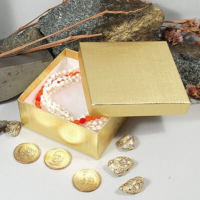 Medium Bracelet Box- 3 1/2" x 3 1/2" x 1 1/2"- 100/Case- Made in USA