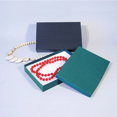 Large Beads/Necklace Box- 8" x 5 1/2" x 1 1/4"- 50/Case- Made in USA