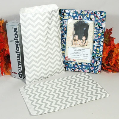 Paper Merchandise Bags- Chevron Design- 6" x 9"- 1,000/pack