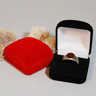 Ring Flock Box- 2 3/8" x 2 1/8" x 1 1/8"H