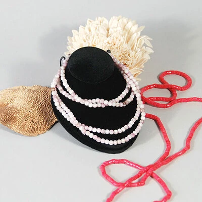 Mini Neckform- Velvet- Black- 3 3/4" x 3" x 2"H