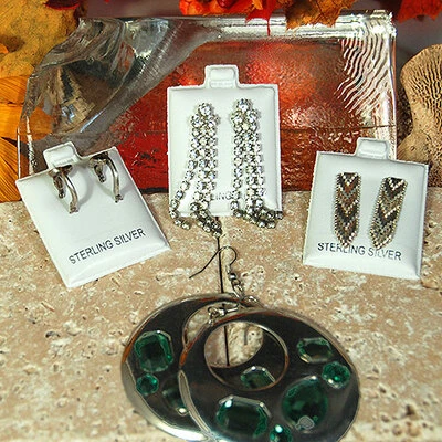 Puff Earring Cards- Sterling Silver- White- Vinyl