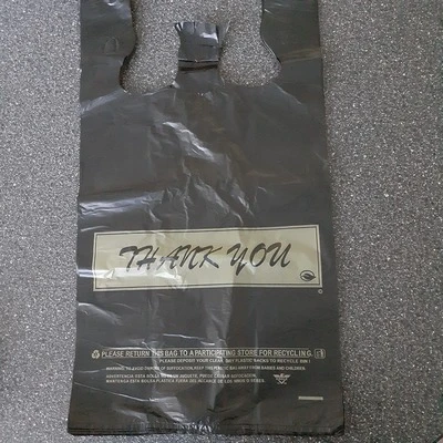 T-Shirt Bags- 11 1/2" x 6 1/4" x 21"- Printed Thank You- Heavyweight 18 Mic. 500/case- Black-