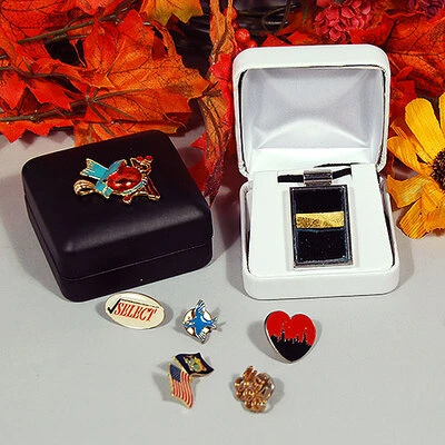 Pendant Box- 2 5/8" x 2 5/8" x 1 3/4"