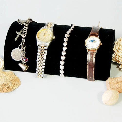 Bracelet/Watch Ramp- 8 1/4" x 5" x 2 1/2"