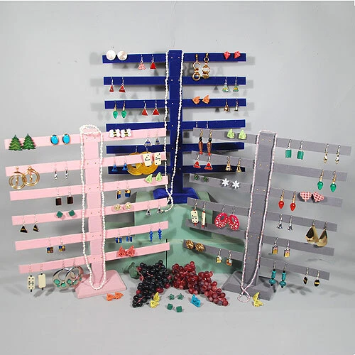 Earring Stand- Velvet- 6 Bar Holds 24 Pairs- 14" x 2 3/4" x 14 3/4"H- 1st Quality. PINK ONLY