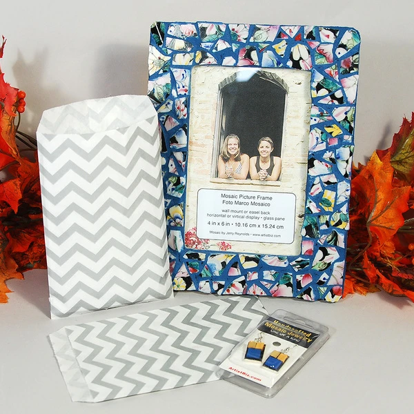 Paper Merchandise Bags- Chevron Design- 4" x 6"- 1,000/pack-