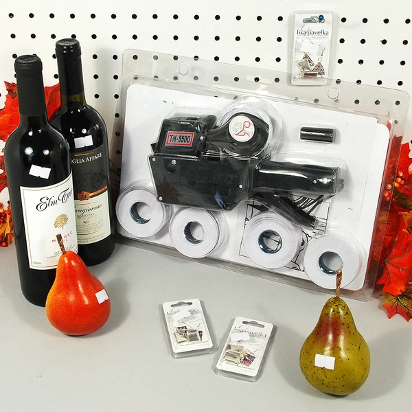 Price Marking Labeler Kit- Includes 1 Labeler, 4 Rolls and 1 Ink Roller